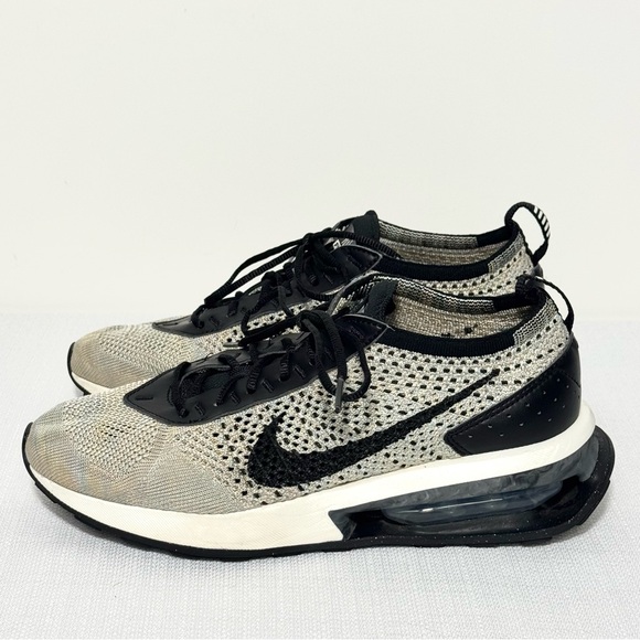 Nike Air Max Flyknit Racer Sneakers Womens Size 7.5 Sesame Black/Ocean Cube EUC - Picture 3 of 14
